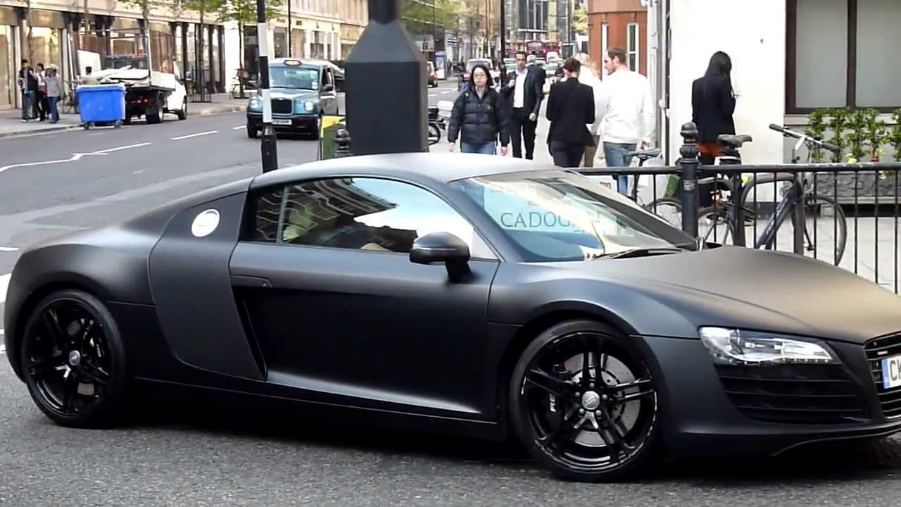 Detail Audi R8 Matte Black Nomer 5