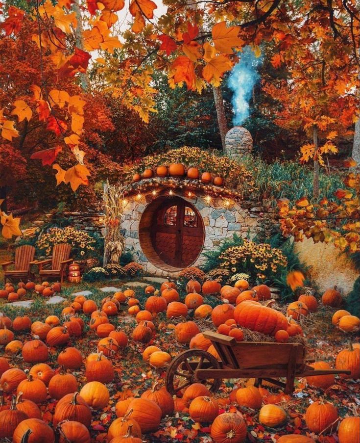 Detail Autumn Leaves And Pumpkins Wallpaper Nomer 5