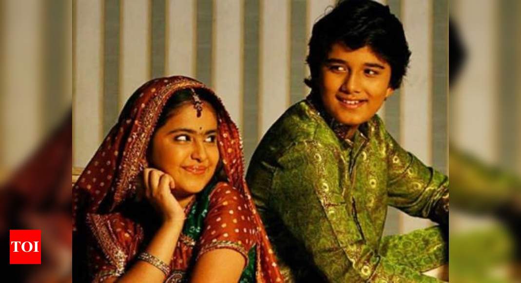 Avika Gor And Avinash Mukherjee - KibrisPDR