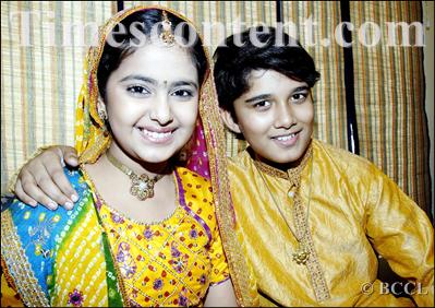 Detail Avika Gor And Avinash Mukherjee Nomer 17