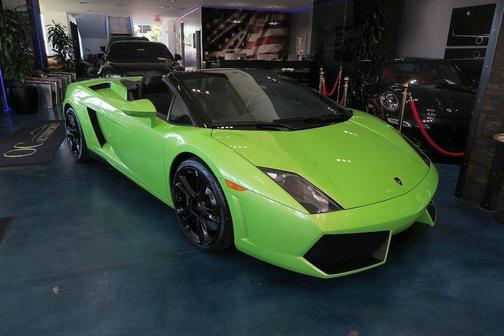 Detail Avocado Green Lamborghini Nomer 53