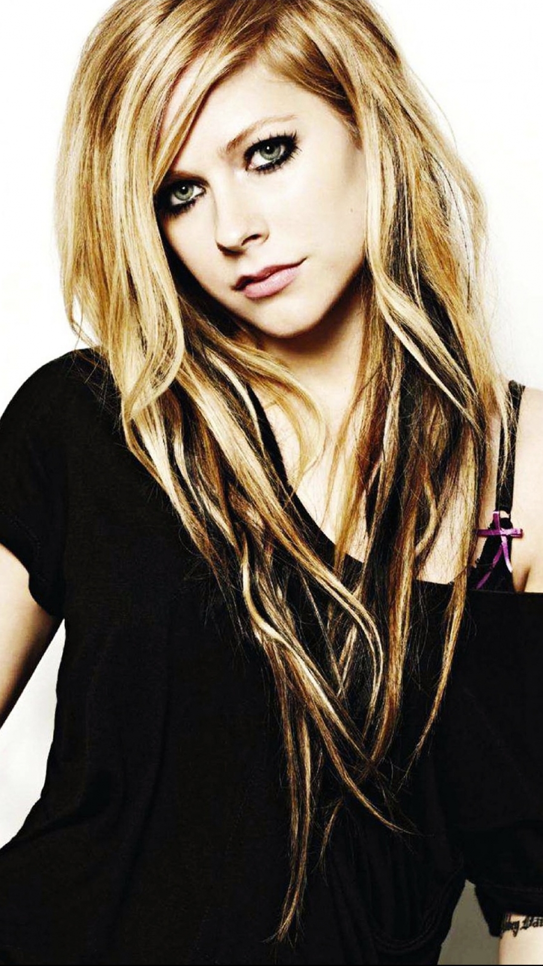 Detail Avril Lavigne Hd Nomer 30