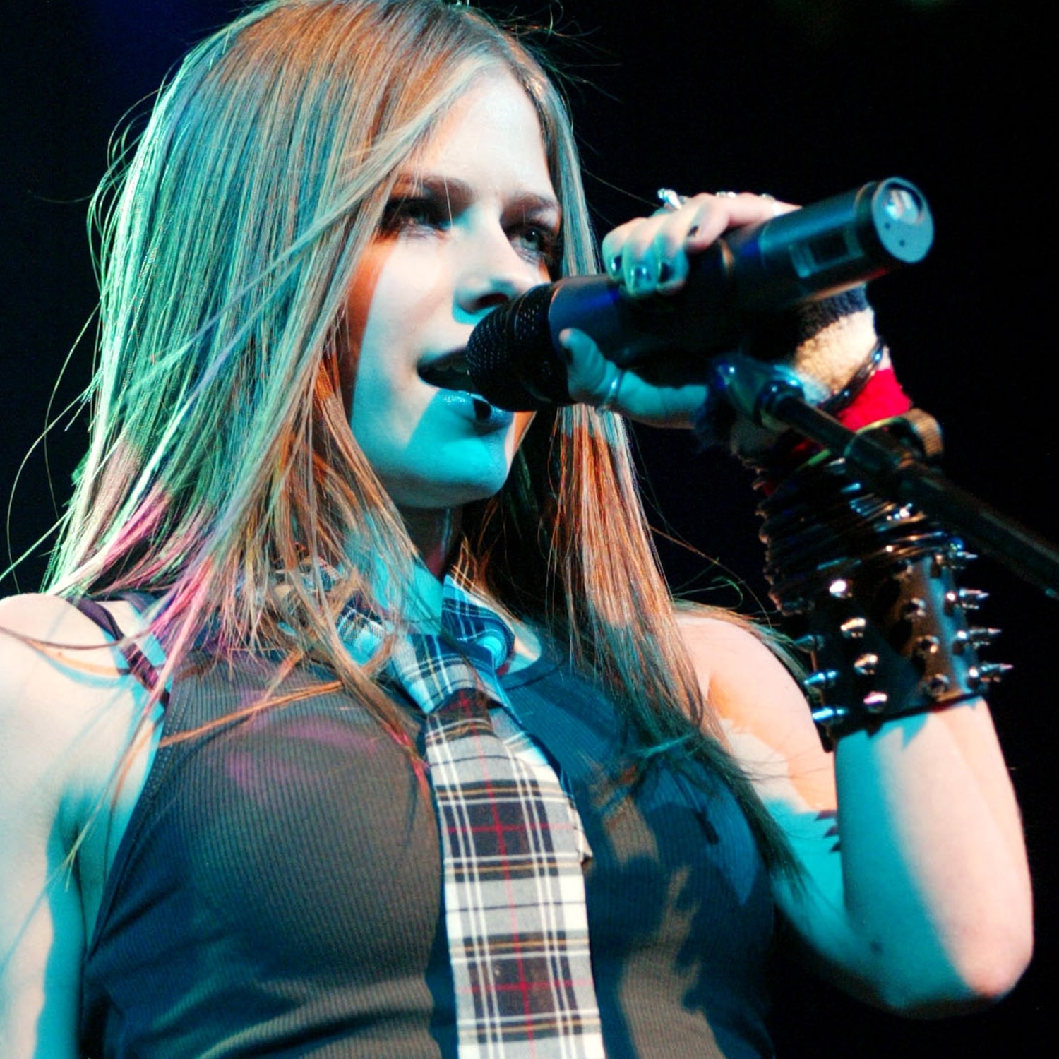 Detail Avril Lavigne Images Nomer 31