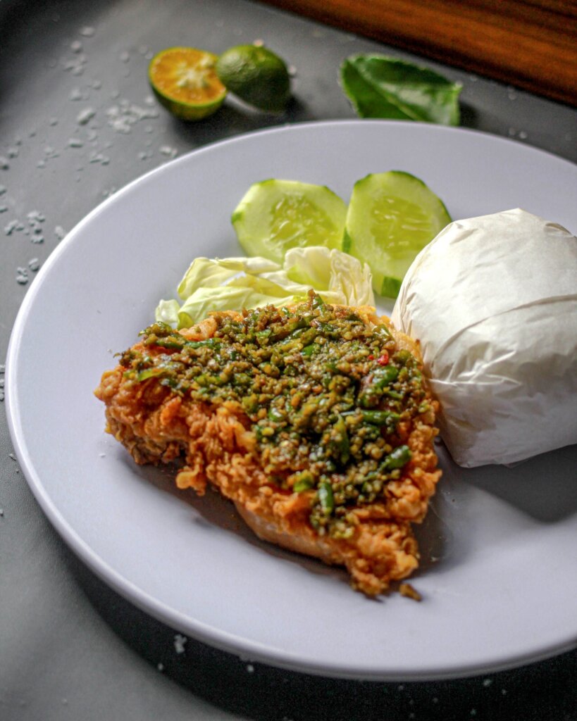 Detail Ayam Geprek Sambal Ijo Png Nomer 35