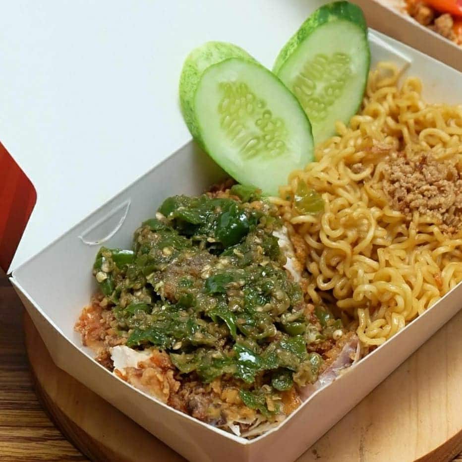 Detail Ayam Geprek Sambal Ijo Png Nomer 41