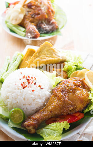 Detail Ayam Penyet Logo Nomer 39