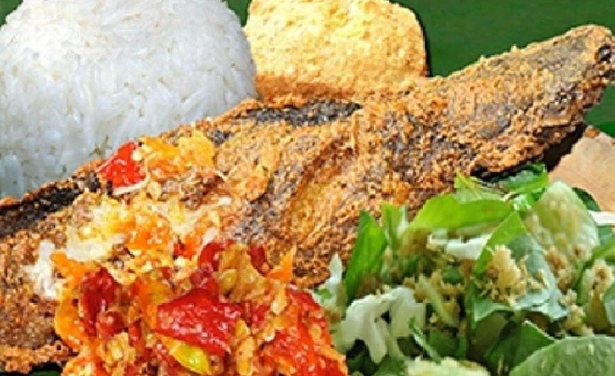 Detail Ayam Penyet Surabaya Di Medan Nomer 15