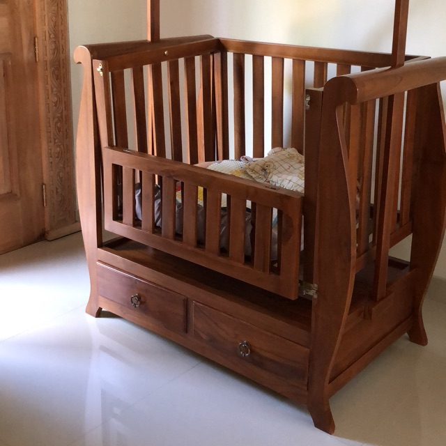 Detail Ayunan Bayi Kayu Nomer 3