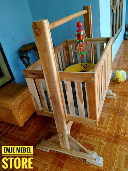 Detail Ayunan Bayi Kayu Nomer 7