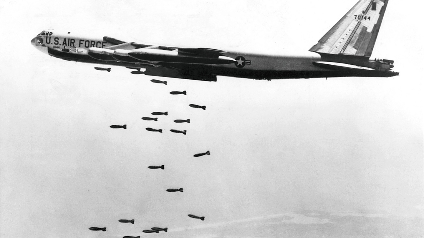 Detail B 52 Carpet Bombing Images Nomer 10