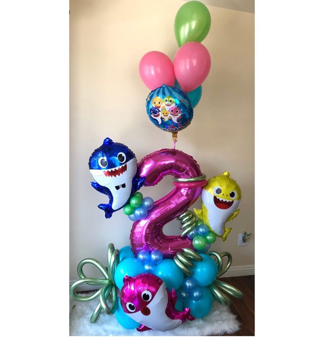 Detail Baby Shark Balloon Bouquet Nomer 12