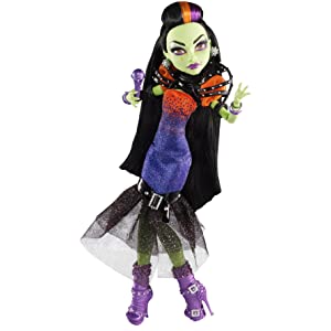 Detail Monster High Casta Fierce Nomer 9