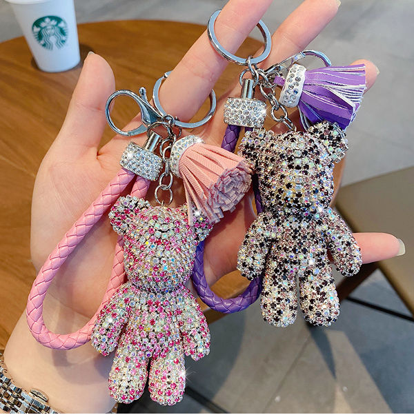 Detail Diamond Teddy Bear Keychain Nomer 32