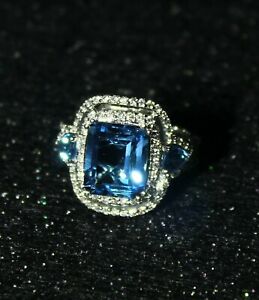 Detail Diamond Warna Biru Nomer 44