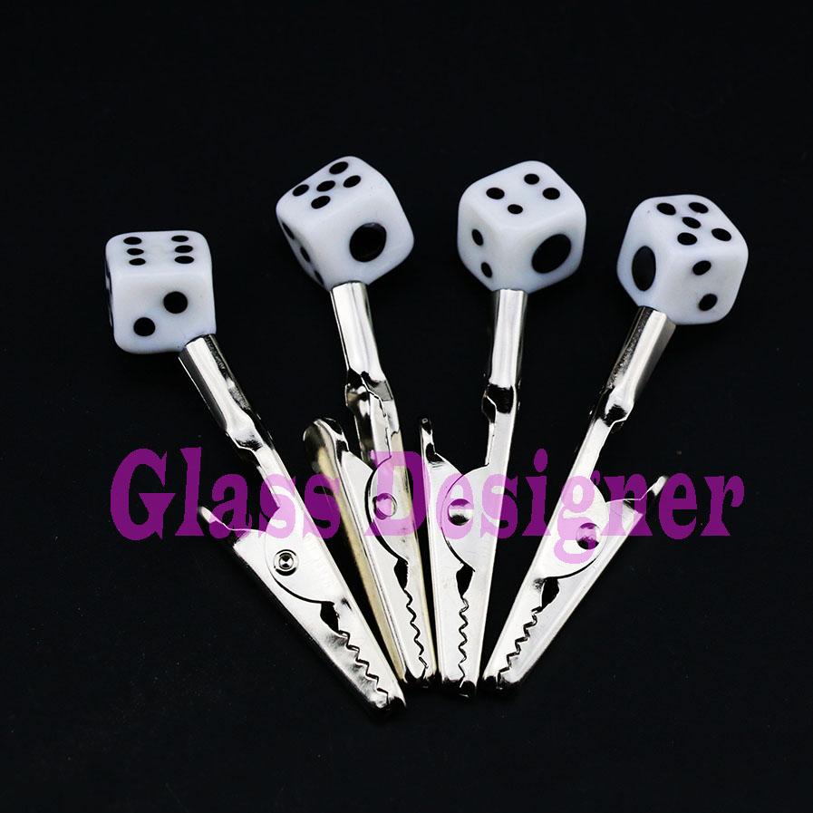 Detail Dice Roach Clip Nomer 45