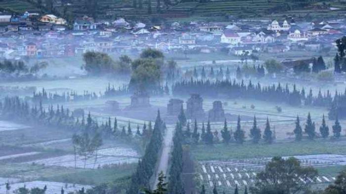 Detail Dieng Hujan Salju Nomer 15