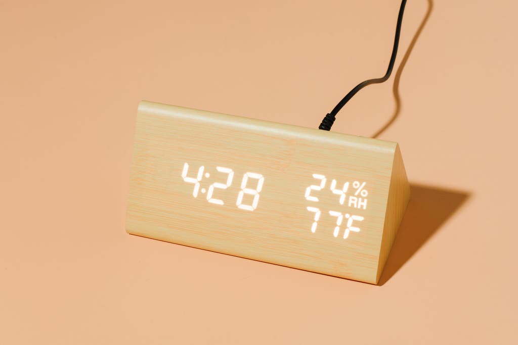 Detail Digital Clock Images Nomer 46