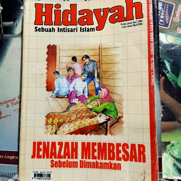 Detail Plesetan Majalah Hidayah Nomer 18