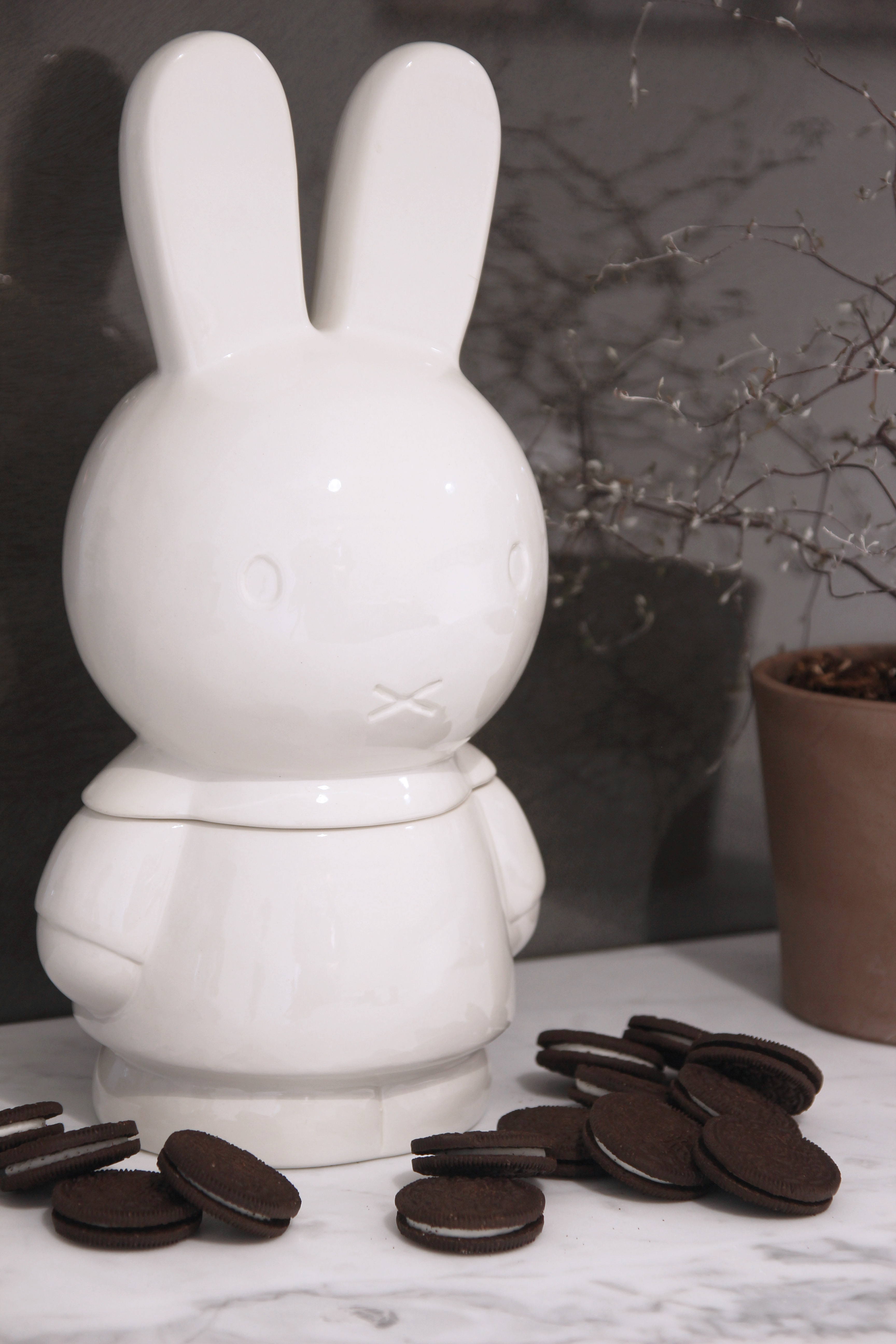 Detail Pluto Cookie Jar Nomer 44
