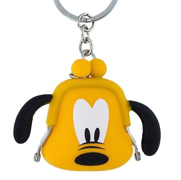 Detail Pluto Keychain Nomer 46