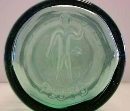 Detail Pluto Water Bottle Devil Nomer 6