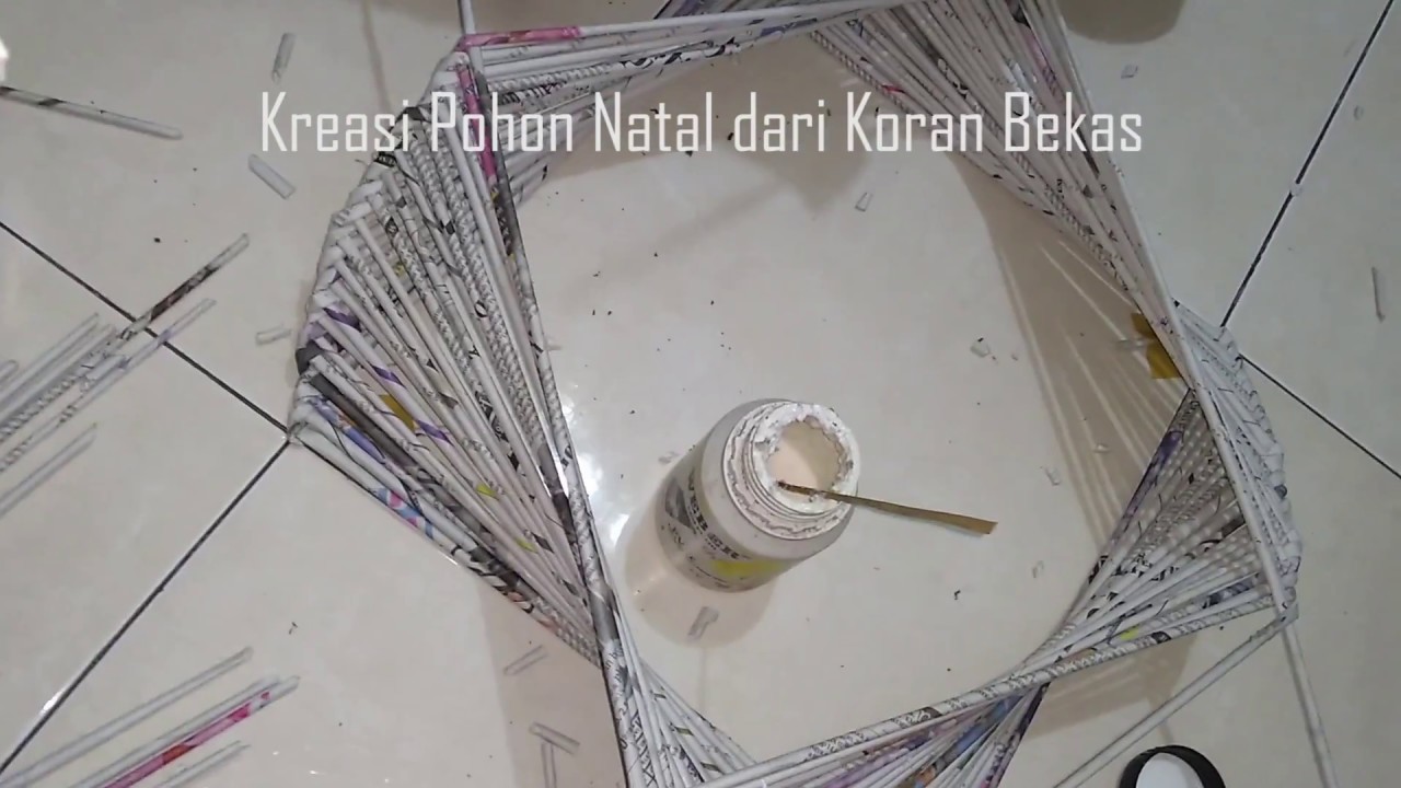 Detail Pohon Natal Dari Kertas Koran Nomer 43
