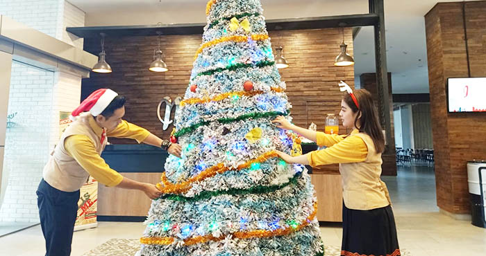 Detail Pohon Natal Dari Kertas Koran Nomer 5