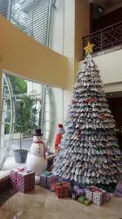Detail Pohon Natal Dari Kertas Koran Nomer 6