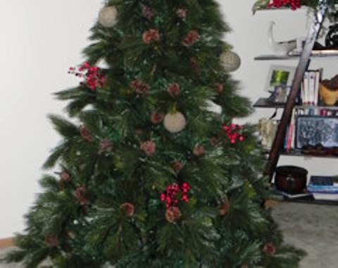 Detail Pohon Natal Rumahan Nomer 6
