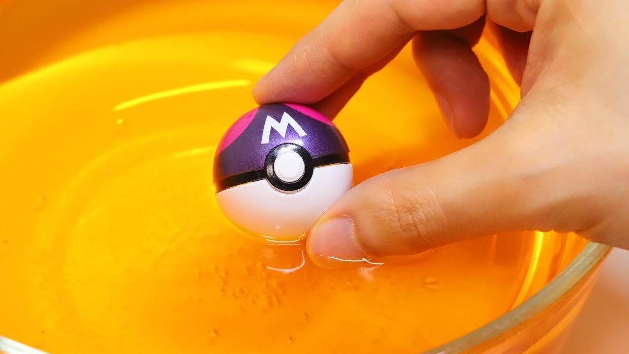 Detail Pokeball Bath Bomb Nomer 17