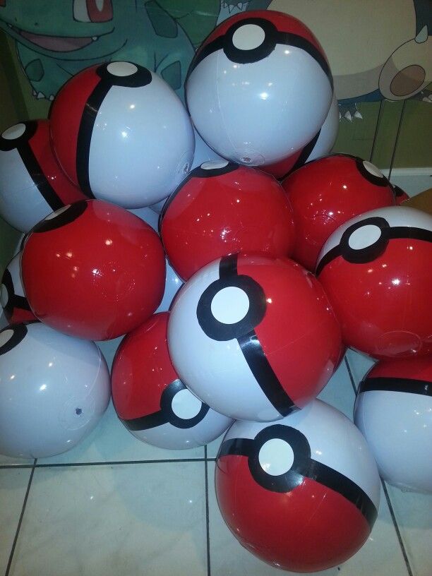 Detail Pokeball Beach Ball Nomer 2