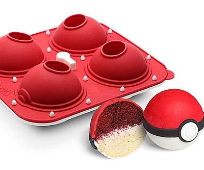 Detail Pokeball Chair Nomer 18