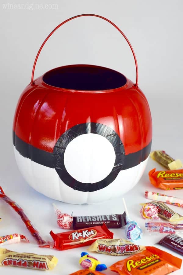 Pokeball Halloween Bucket - KibrisPDR