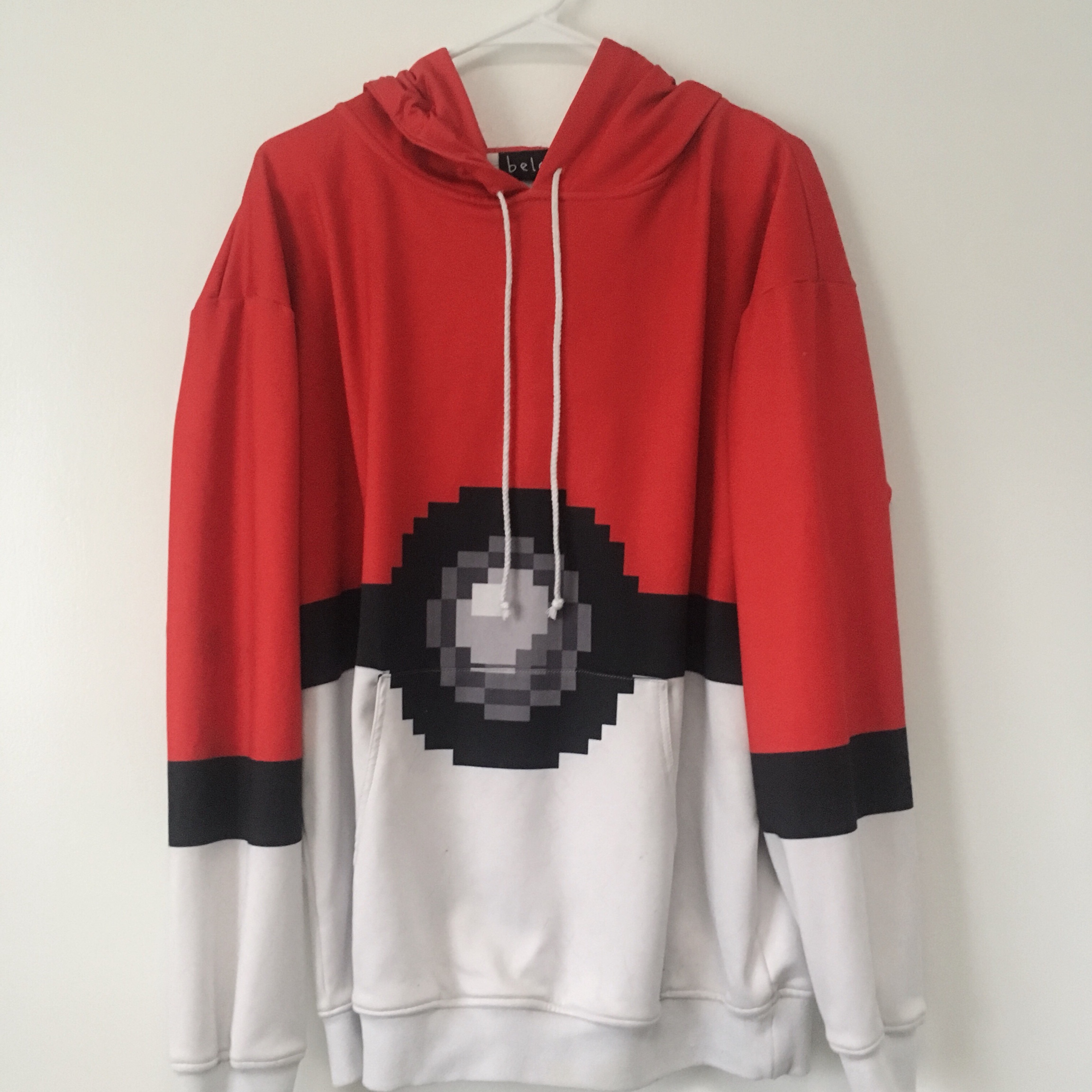 Detail Pokeball Hoodie Nomer 27