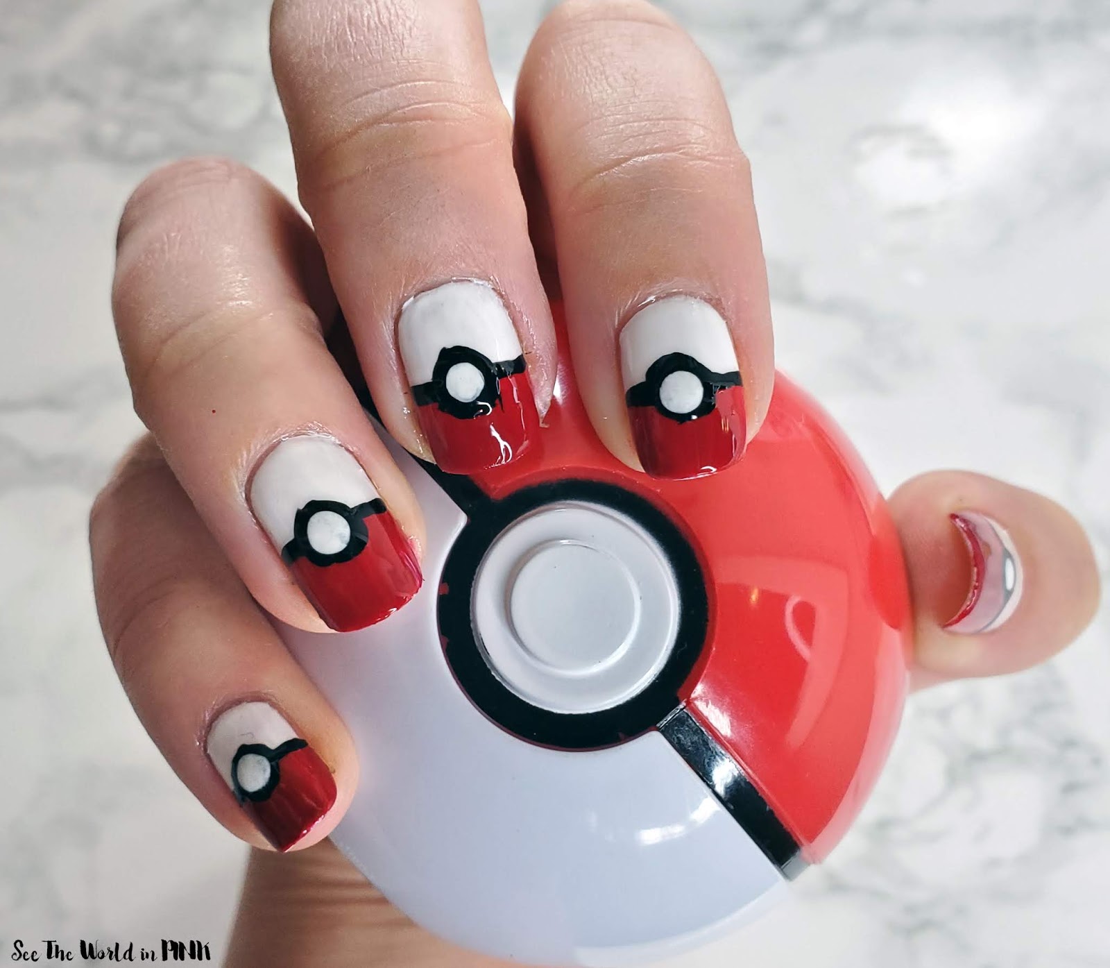 Pokeball Nail Art - KibrisPDR