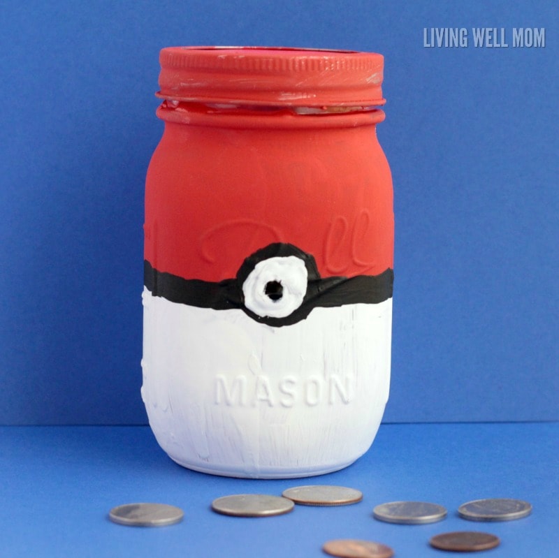 Detail Pokeball Piggy Bank Nomer 14