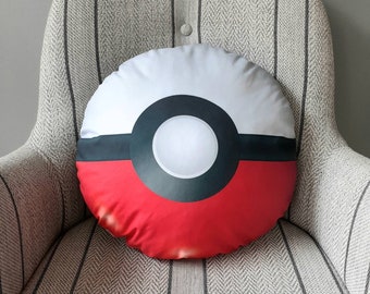 Detail Pokeball Pillow Nomer 20