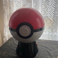 Detail Pokeball Popcorn Maker Nomer 21