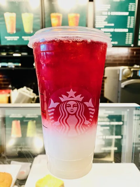 Detail Pokeball Starbucks Nomer 6