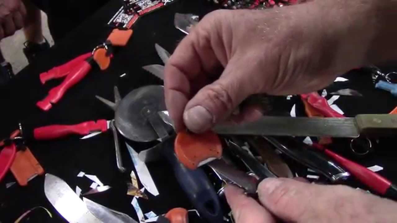 Detail Poker Chip Knife Sharpener Nomer 31