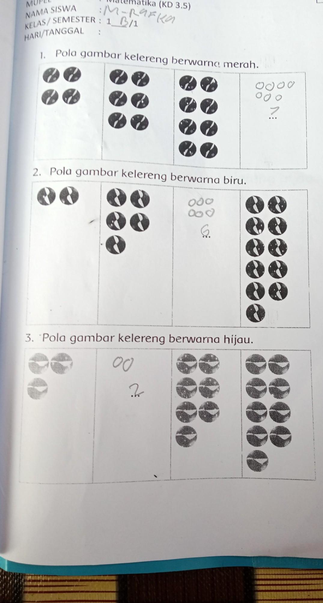 Detail Pola Gambar Kelereng Berwarna Nomer 4