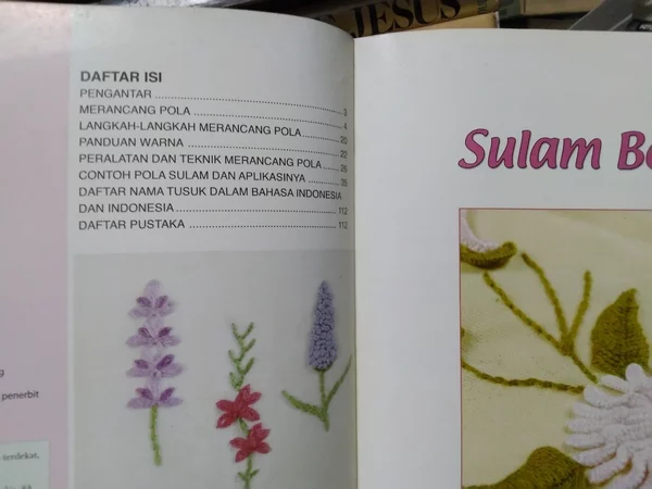 Detail Pola Sulam Benang Nomer 52