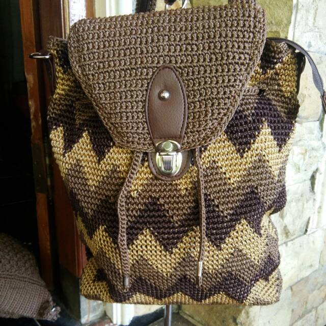 Detail Pola Tas Rajut Motif Zigzag Nomer 43