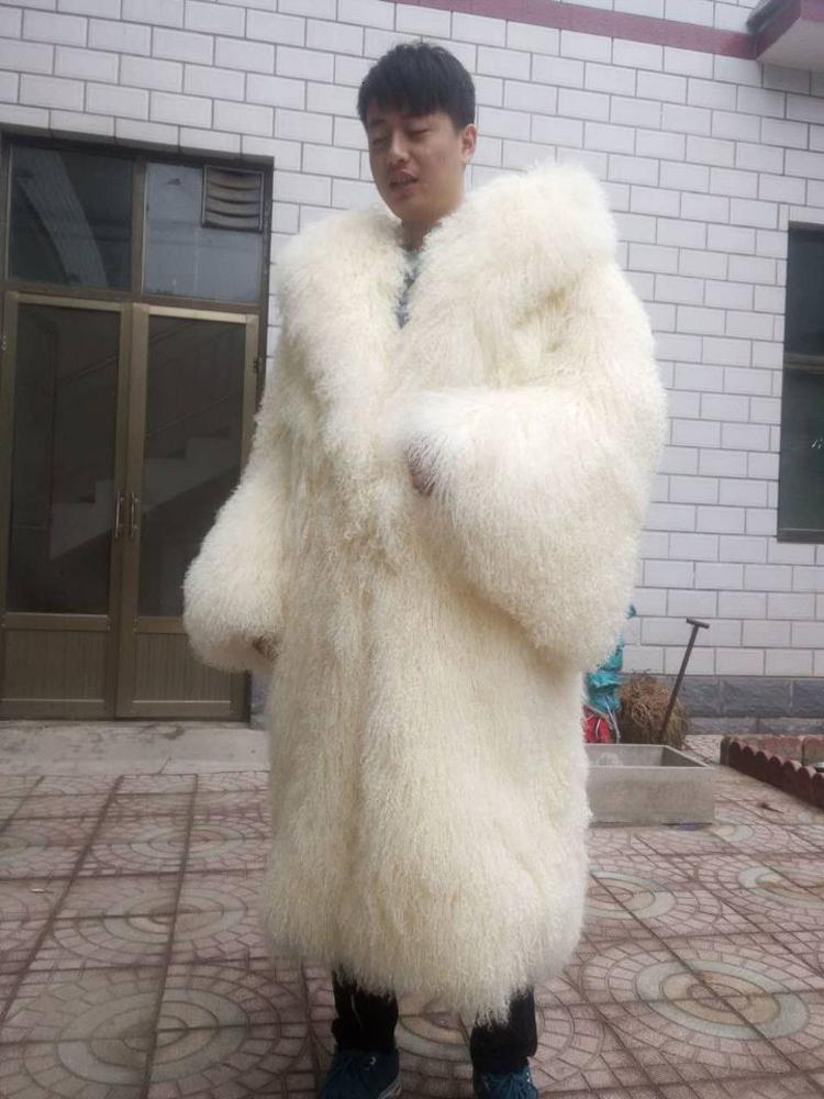 Detail Polar Bear Fur Coat Nomer 25