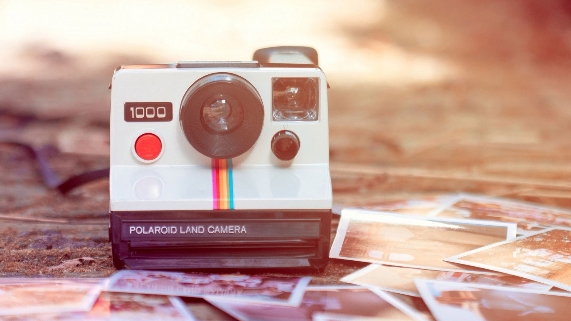 Detail Polaroid Wallpaper Nomer 27