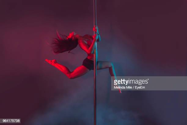 Detail Pole Dance Images Nomer 44