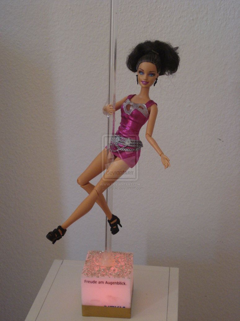 Pole Dancing Barbie Doll - KibrisPDR
