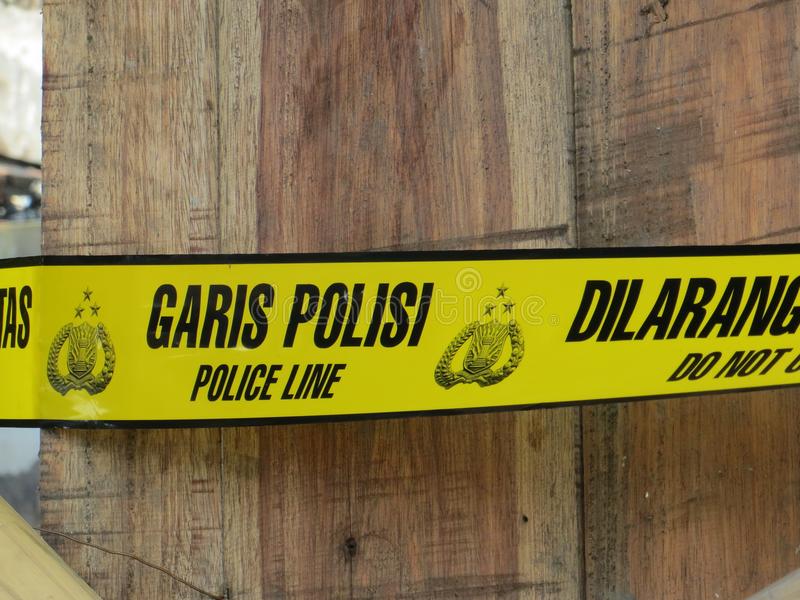 Detail Police Line Indonesia Nomer 3