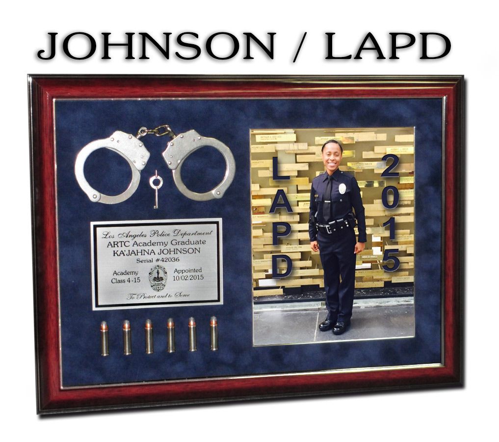 Detail Police Officer Picture Frame Nomer 24