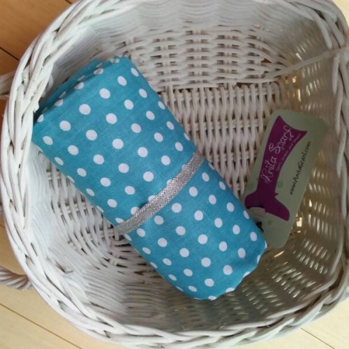 Detail Polkadot Biru Muda Nomer 52